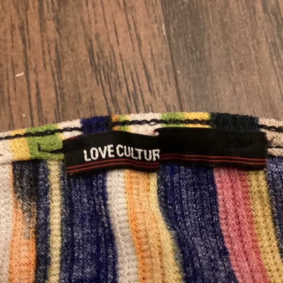 Love Couture Crop Top - Picture 4 of 4